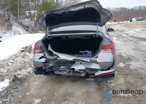 2022 Hyundai Elantra Sel z USA, uszkodzony, nr VIN KMHLM4AG5NU343838